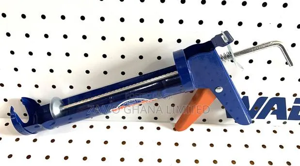 Caulking Gun 9 Inches - Wcg1309 · Photo 1