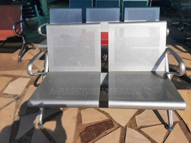 Two in One Metal Chair · Photo 1