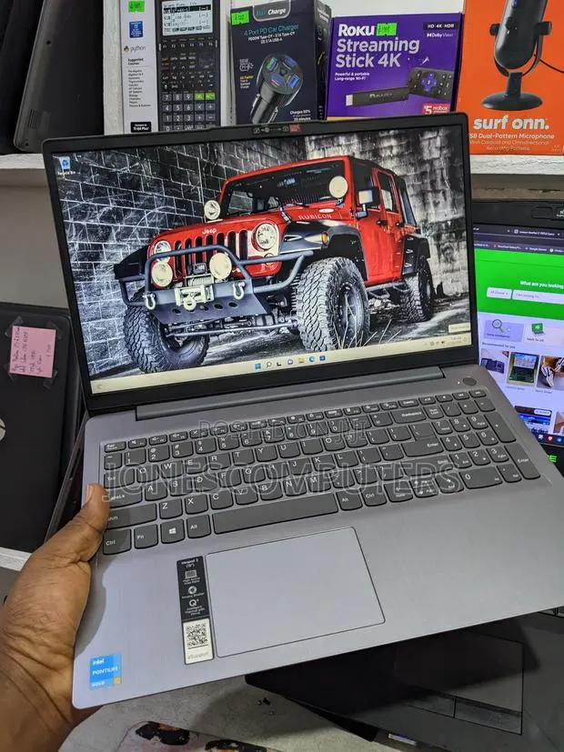 Laptop Lenovo Ideapad 3 12GB Intel Pentium SSD 256GB · Photo 1