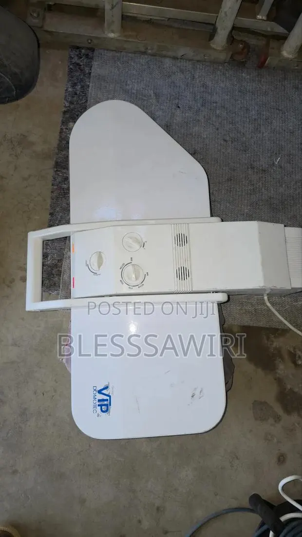 VIP Electronic Steam Press Iron for Laundry, Home, Hotels · Photo 1