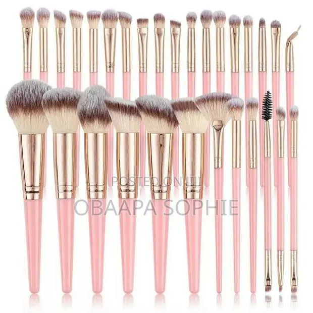 Professional Makeup Brushes · Photo 1