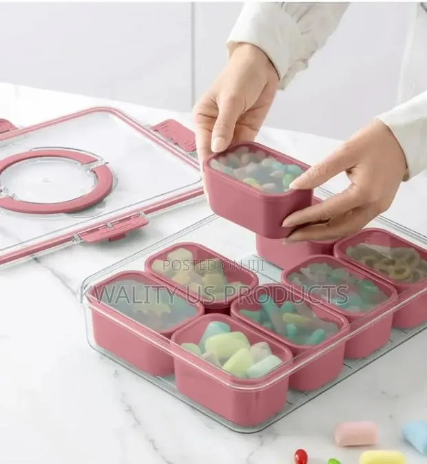 CWC 8-Compartment Snackle Box Set · Photo 1