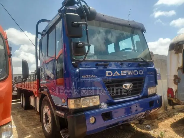 Daewoo Truck Going for a Cool Price · Photo 1