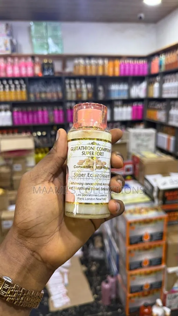 Glutathione Comprime Super Fort Concentrated Anti-Tache Serum. · Photo 1