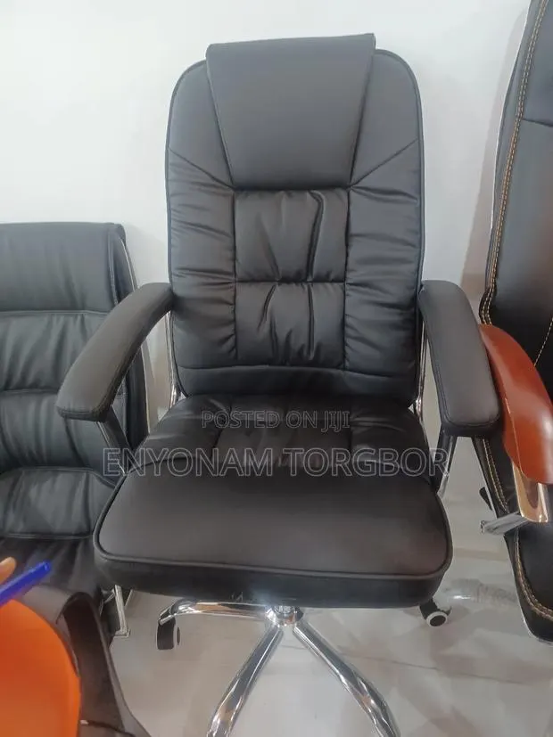 Office Chair · Photo 1