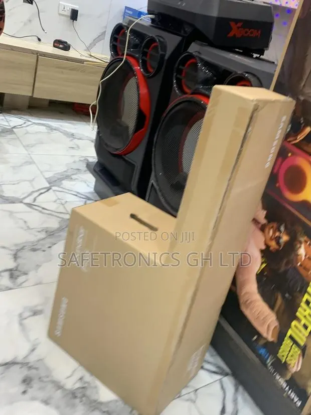 Elegant Samsung B-Series Soundbar Hw-B450f 2.1 Ch Subwoofer (2025) · Photo 1