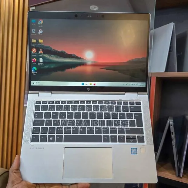 Laptop HP EliteBook X360 1030 G3 16GB Intel Core i5 SSD 256GB · Photo 1