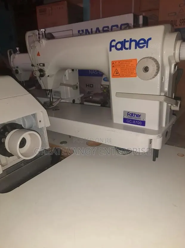Brandnew Father Industrial Sewing Machine · Photo 1