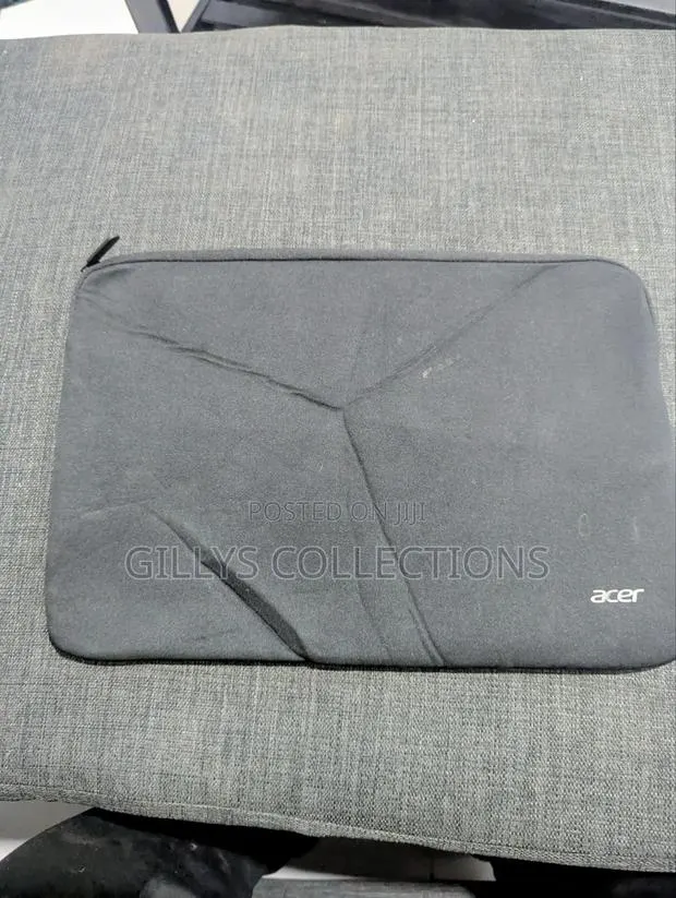16 Inch Dark Gray Acer Zippered Protective Laptop Sleeve Cover Bag · Photo 1