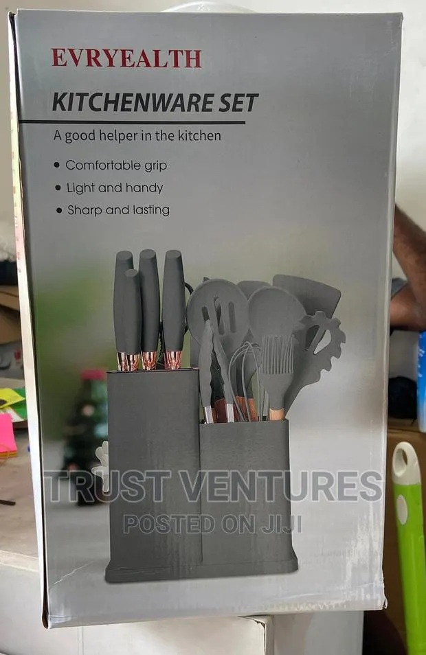 Kitchenware Set · Photo 1