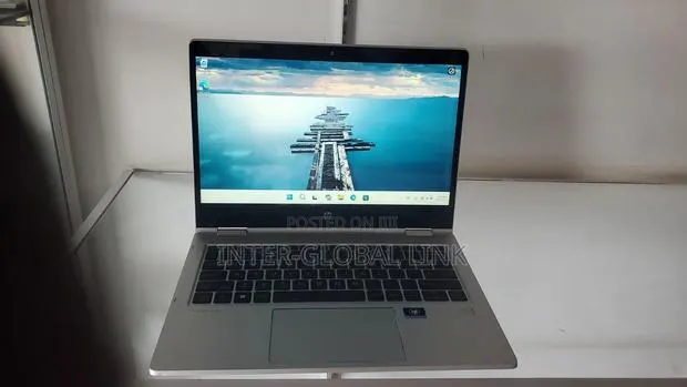 Laptop HP ProBook X360 435 G9 8GB AMD Ryzen 3 SSD 256GB · Photo 1