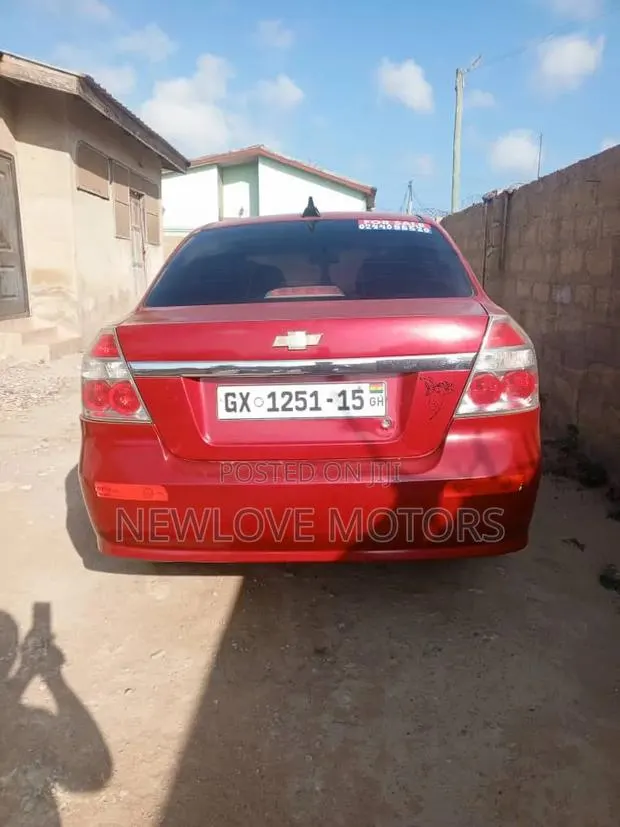 Chevrolet Aveo 1.2 Sedan T250 2011 Red · Photo 1