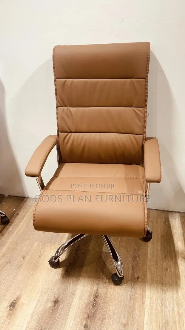 Leather Office Chair · Photo 1