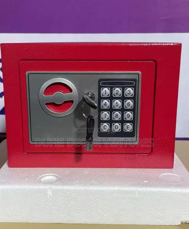Money Safe · Photo 1