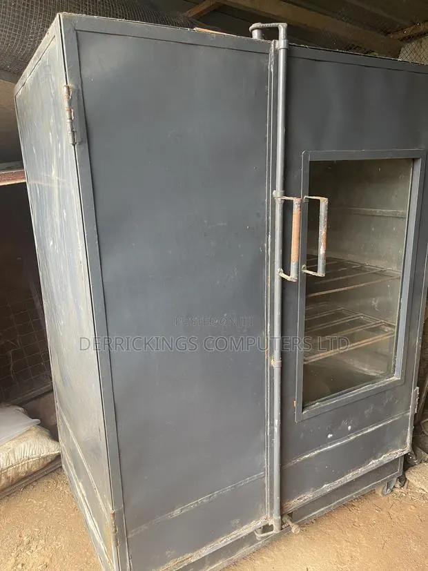 Gas Baking Oven · Photo 1