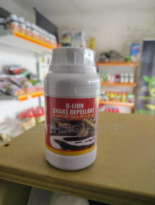 D - Lion Snake Repellent · Photo 1