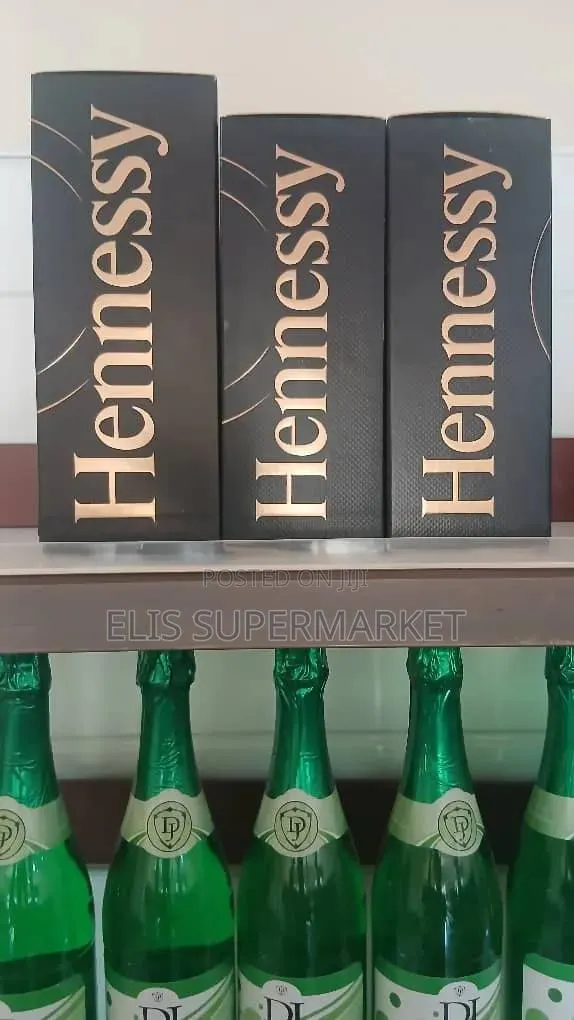 Hennessy vs 70cl (Very Special) Cognac · Photo 1