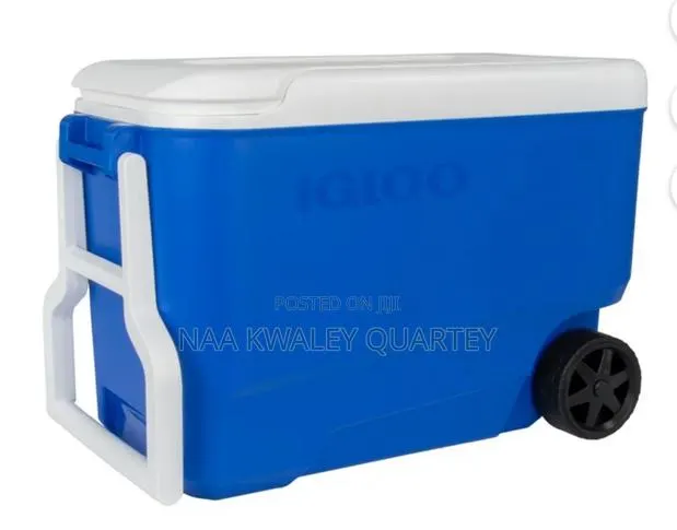 38qt Igloo Wheels Ice Chest · Photo 1