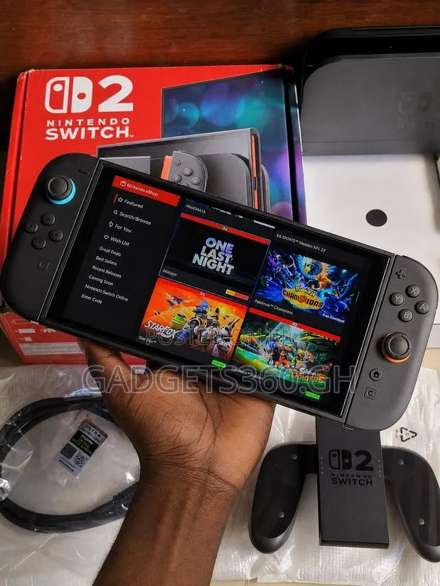 Nintendo Switch 2 (256GB + Free Game Cartridge) · Photo 1