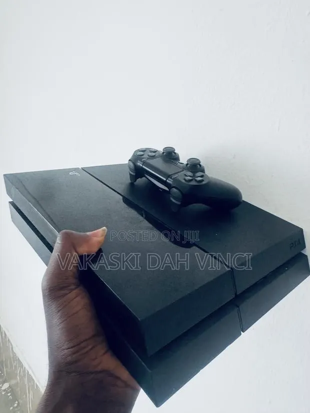 Ps4 Standard Jailbreak With 10 Games for Sale · Photo 1