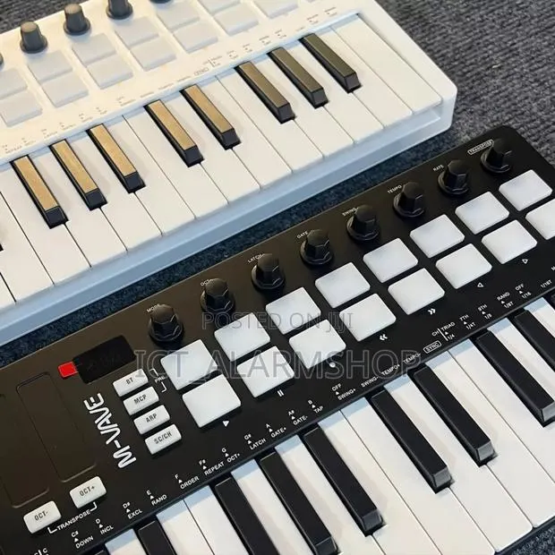 Midi Keyboard Controller Pad · Photo 1