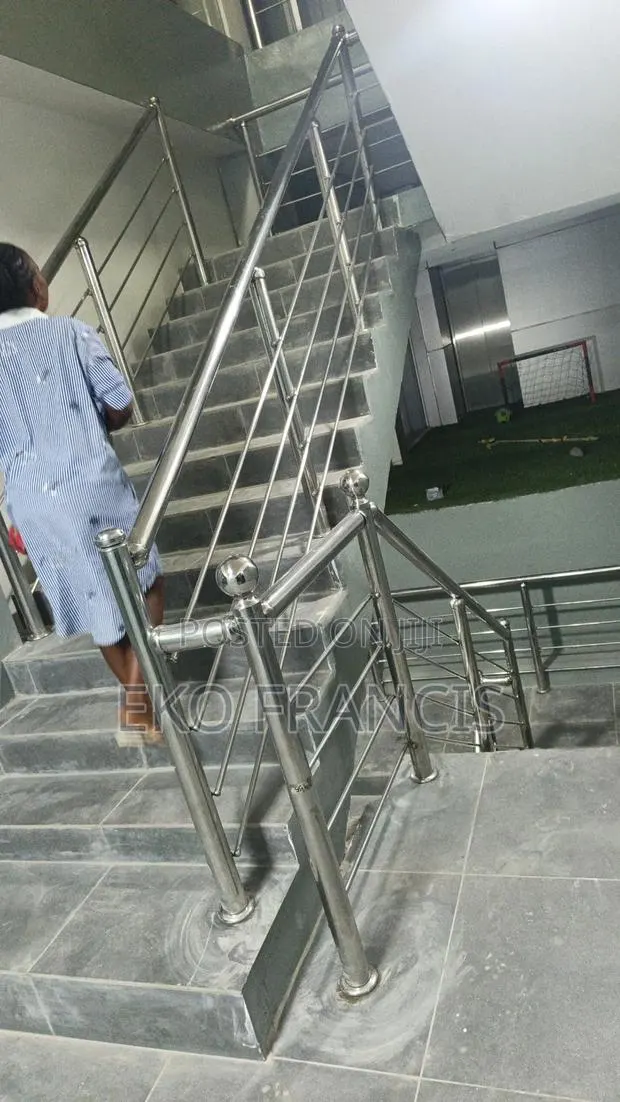 Banister / Balustrade · Photo 1