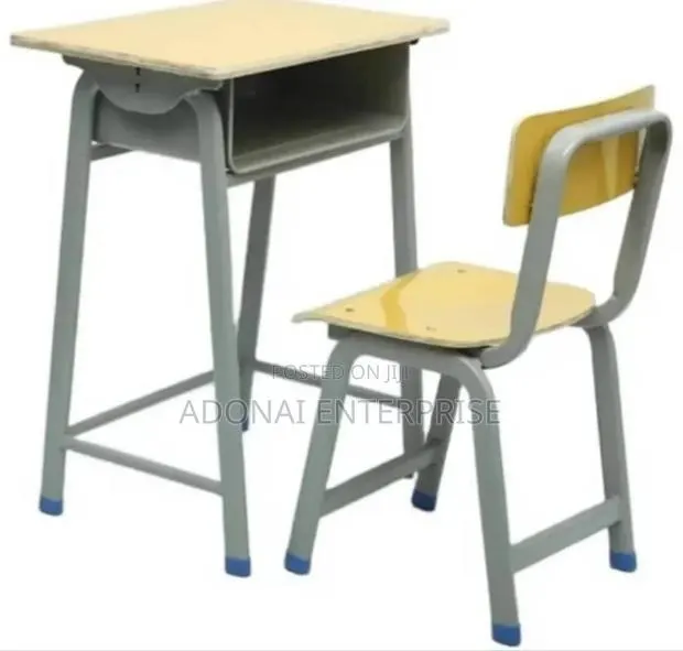 Student Study Table and Chair Ngjv56 · Photo 1