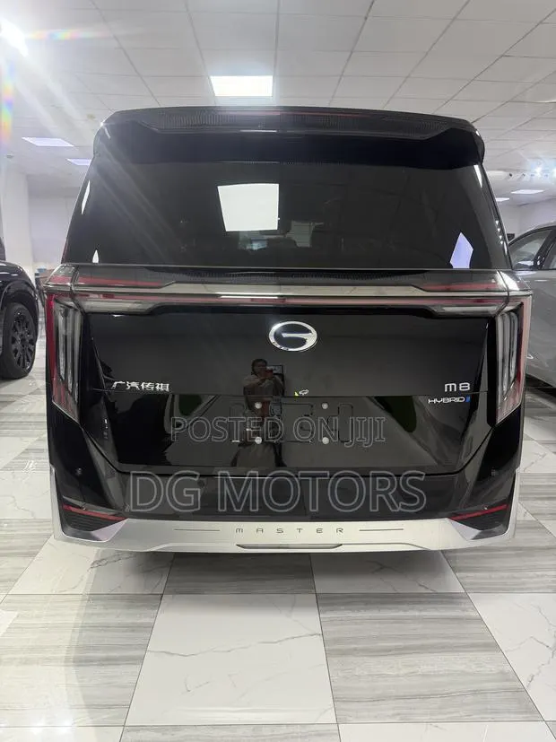New GAC GM8 2025 Black · Photo 1