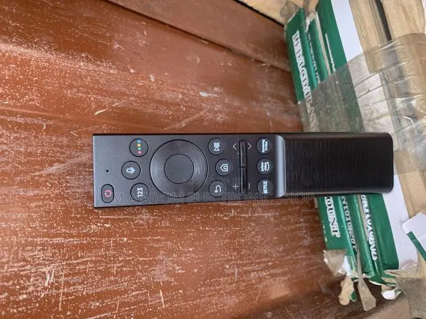 New Samsung Replacement Smart Remote · Photo 1