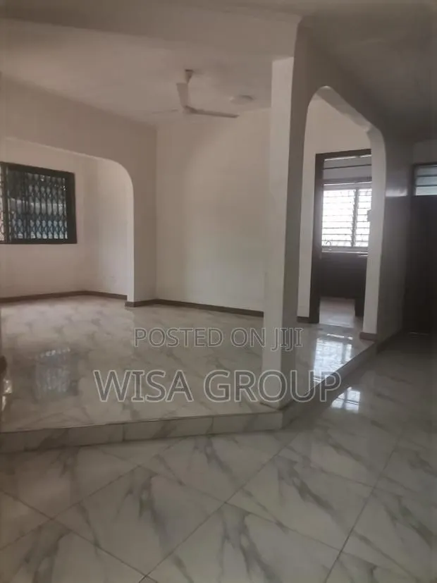5bdrm House in Wisa Groups, Accra Metropolitan for rent · Photo 1