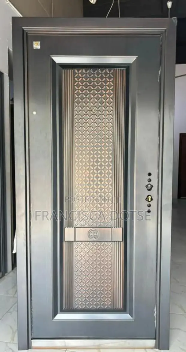 Anti Rust Door Single and Locks · Photo 1