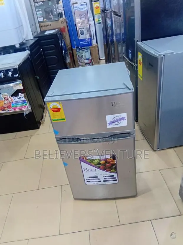 Roch Mini Fridge – Perfect for Small Apartments · Photo 1