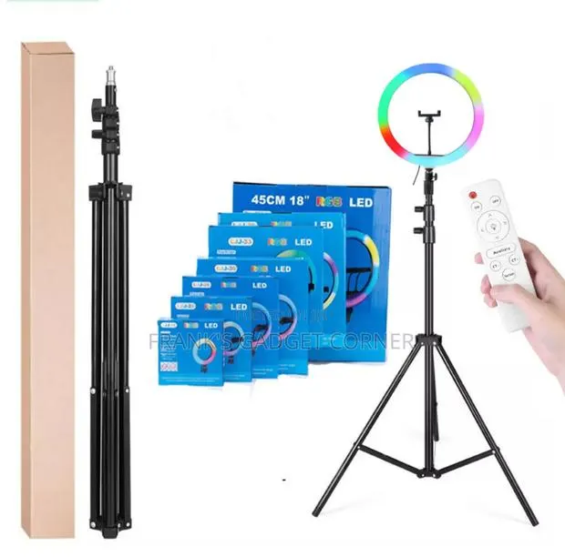 All Sizes of Ring Lights With Tripod Stand · Photo 1
