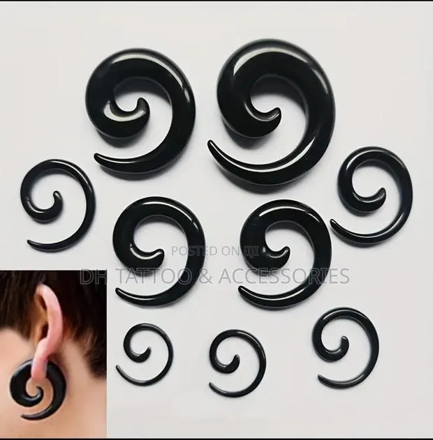 Snail Earrings · Photo 1