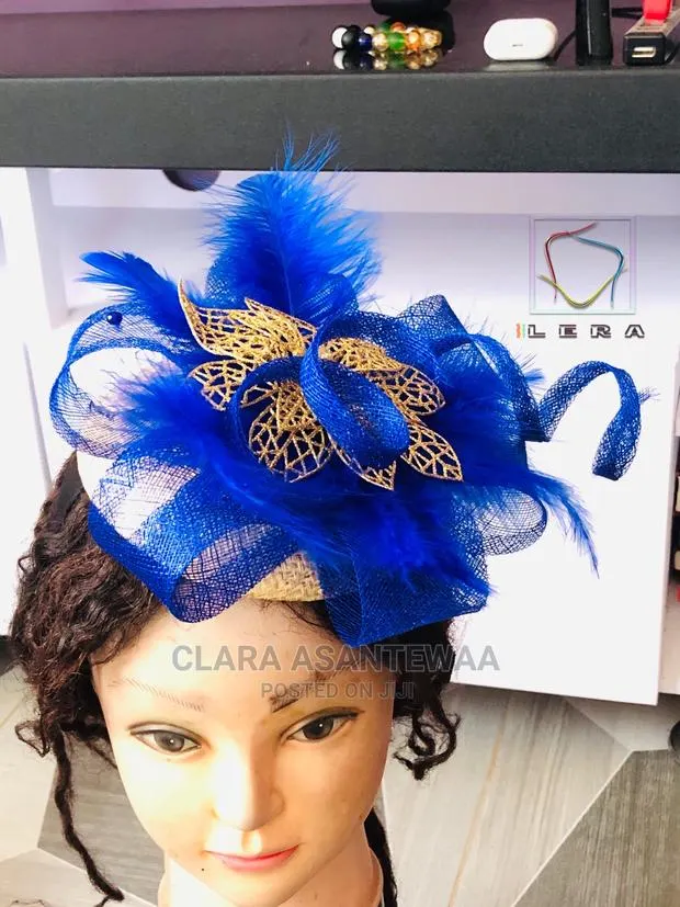 Fascinator · Photo 1