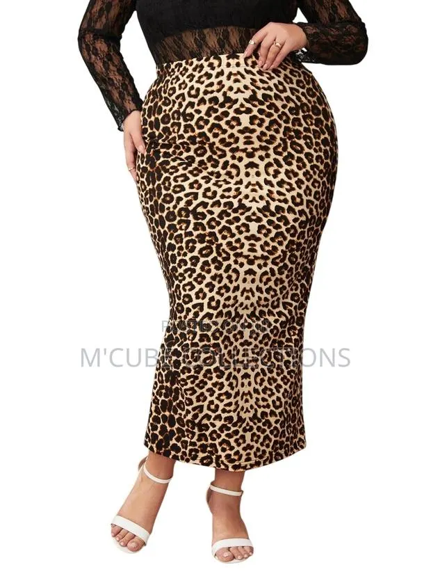 Leo-Chic Midi Skirt · Photo 1