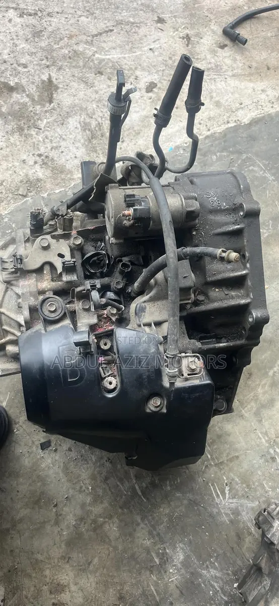 Toyota Camry Gearbox 13pins · Photo 1