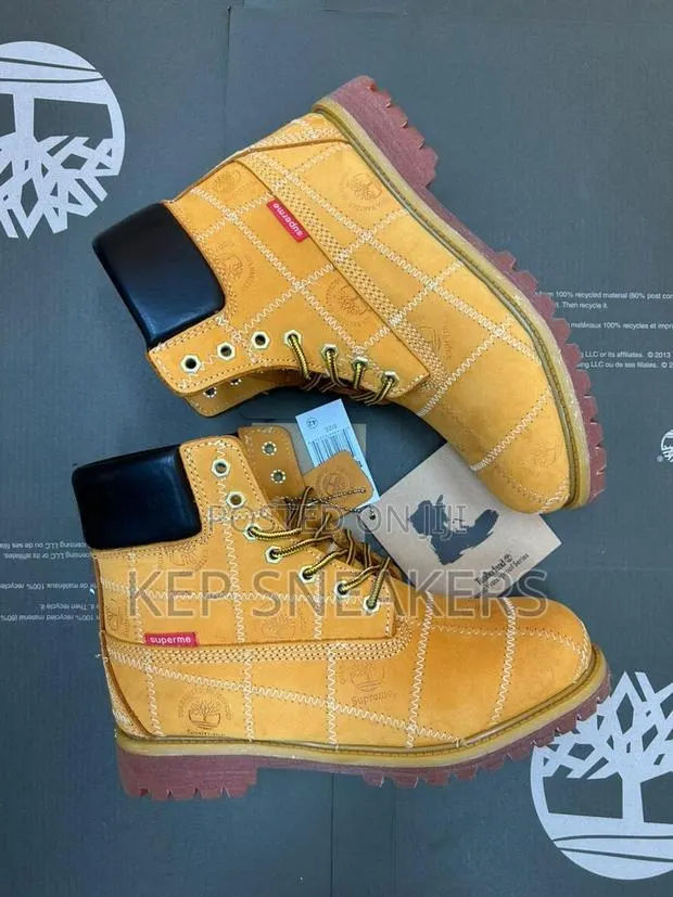 Supreme X Timberland Premium Waterproof Boot · Photo 1