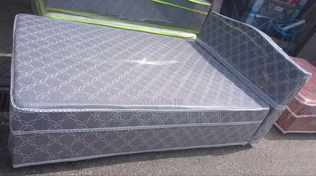 Promotion Double in-Built Bed · Photo 1