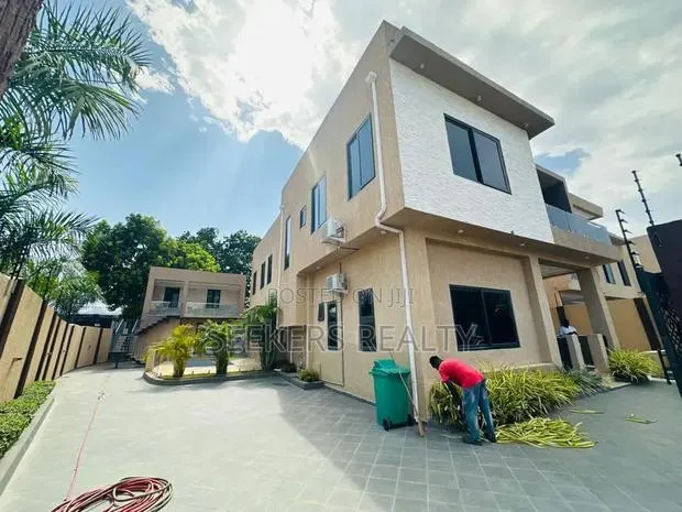 5bdrm House in Seekers Realty, Accra Metropolitan for sale · Photo 1