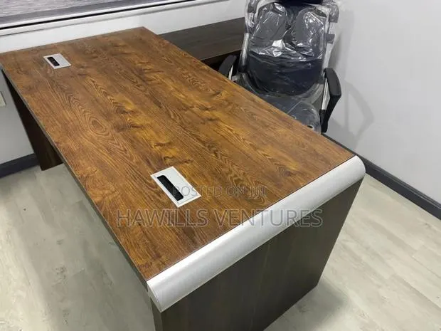 Elegant Office Executive. · Photo 1