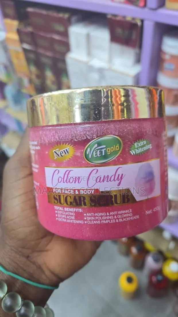 Veet Gold Cotton Candy Sugar Scrub for Both Face and Body. · Photo 1