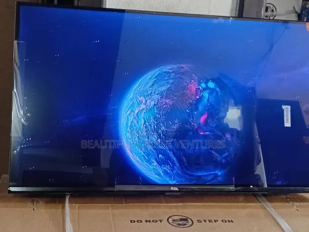 TCL 32-Inch Digital Led Tv With Powerful Performance · Photo 1