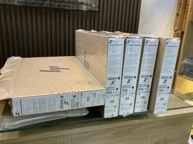 New Laptop HP ZBook 14u G6 8GB Intel Core i5 SSD 256GB · Photo 1