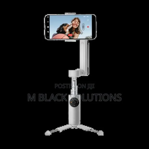 Insta360 Flow Smartphone Gyimbal Stabilizer Creator Kit · Photo 3