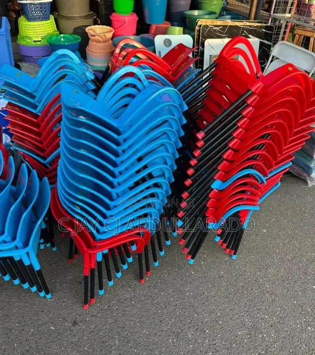Kiddies Chairs With Metal Legs · Photo 1