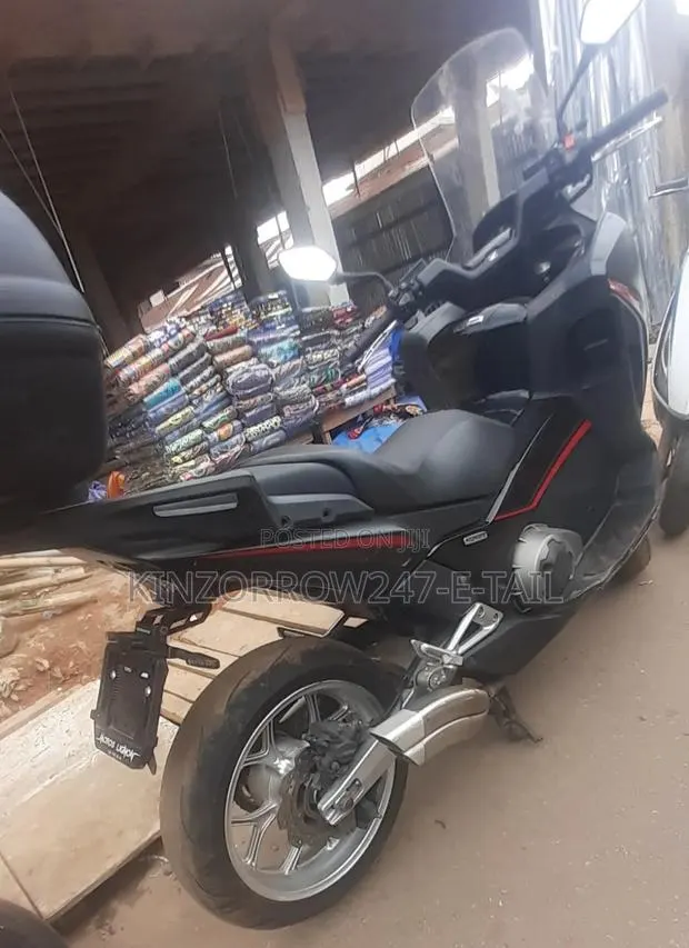 Honda NC700X 2021 Gray · Photo 1
