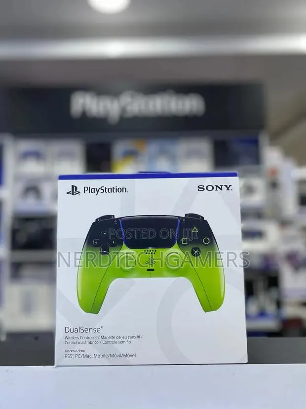 Ps5 Dualsense Remix Green Controller · Photo 1