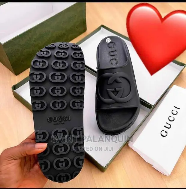 Gucci Slides · Photo 1