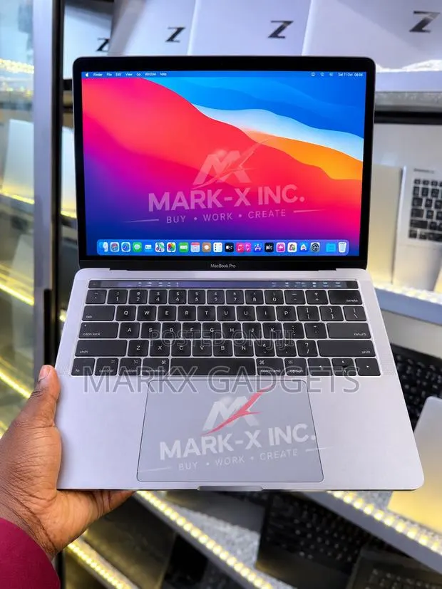 Laptop Apple MacBook Pro 2016 16GB Intel Core i7 SSD 512GB · Photo 1